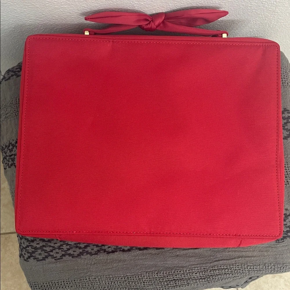 Elegant Red and Pink Women's cosmetic Bag